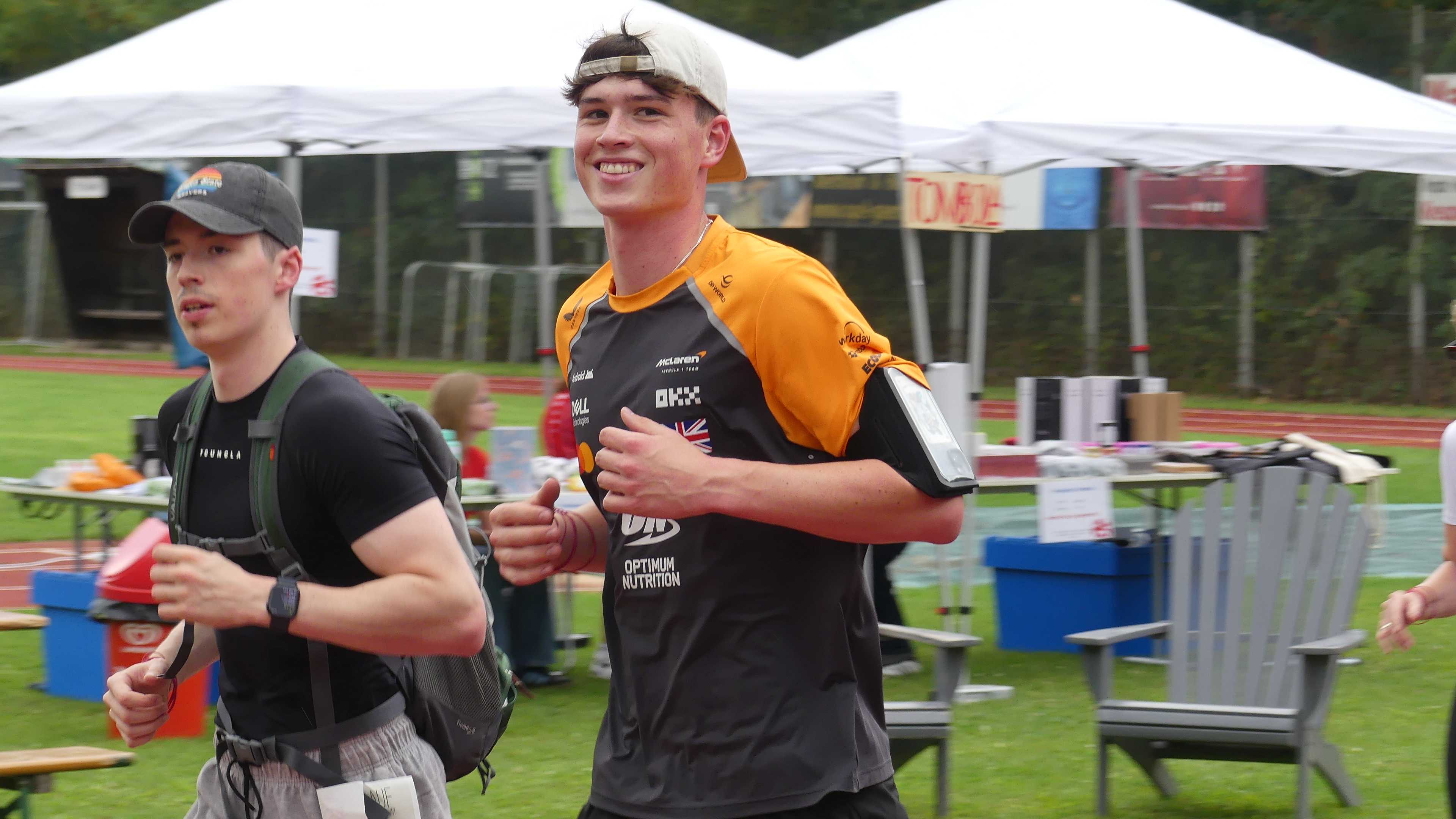 Bild vom 15. Benefizlauf im Jahr 2025. Dies ist das 163. Bild.